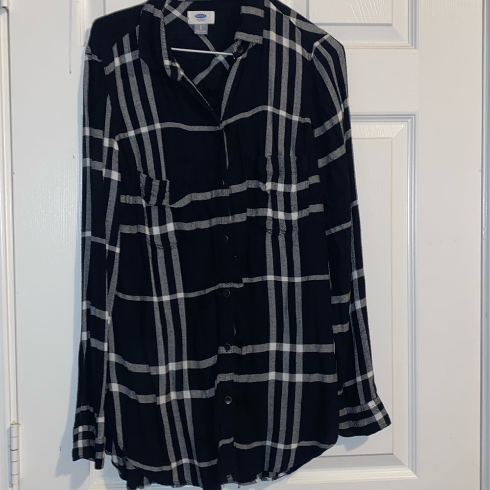Small old navy shirt